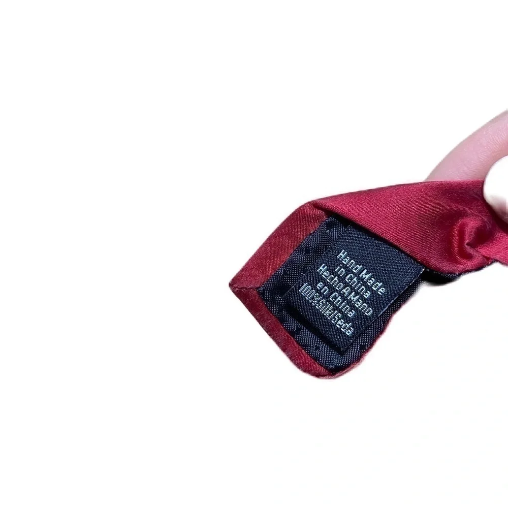 Van Heusen 100% Silk Neck Tie Red Burgundy Men’s
